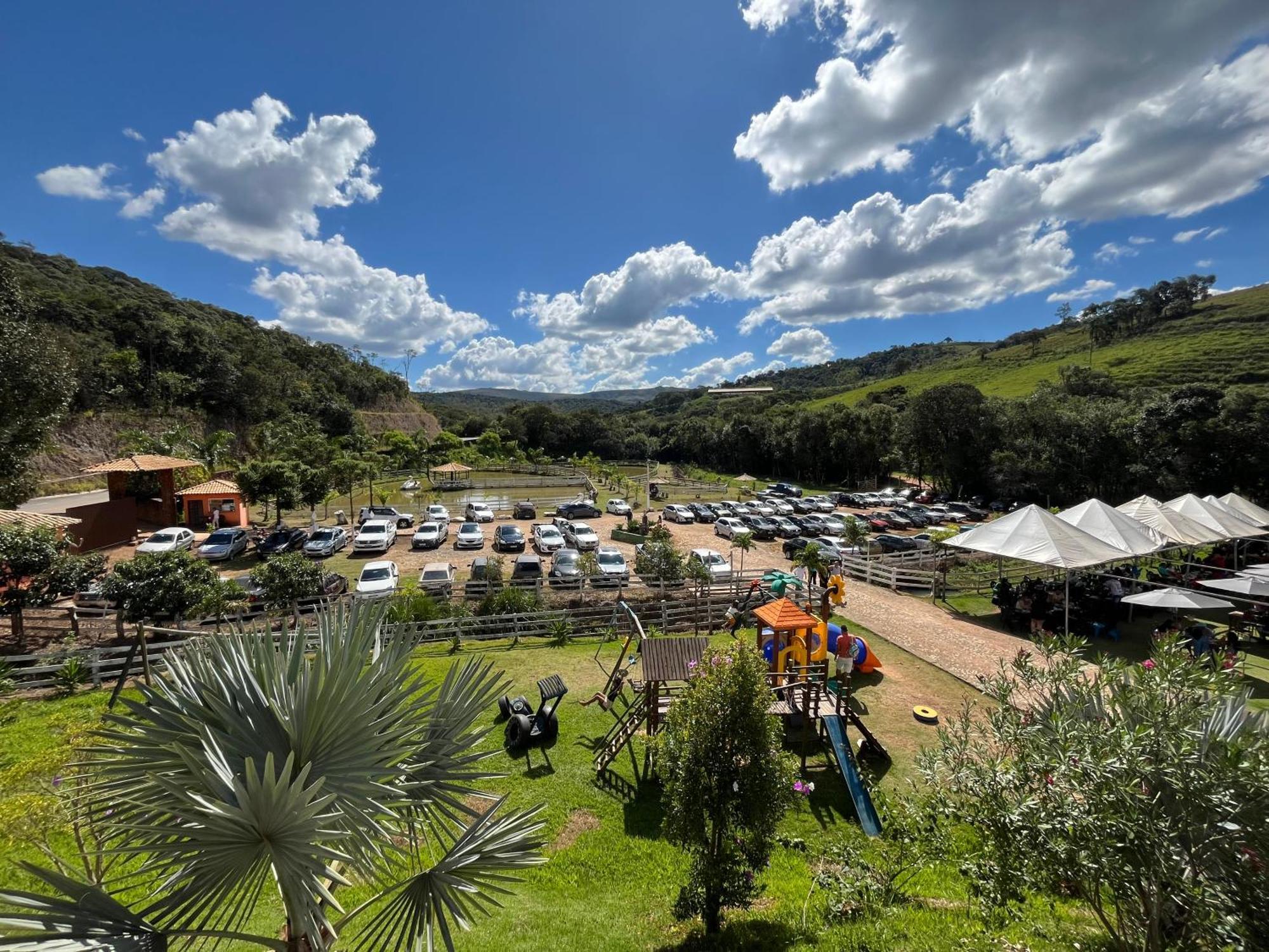 Hotel Fazenda Recanto อูโรบรันโก ภายนอก รูปภาพ